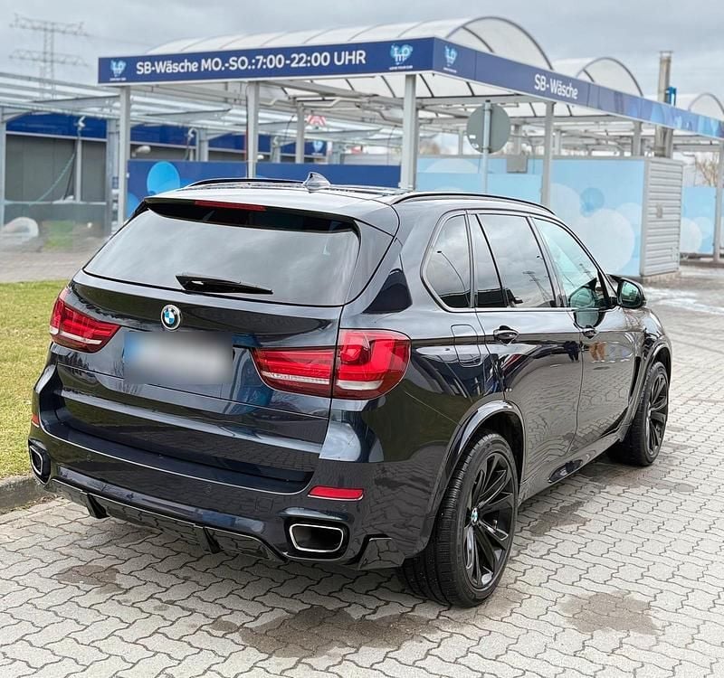 Gebraucht BMW X5 M Sport 258 PS (189 kW) 2016 Blau SUV
