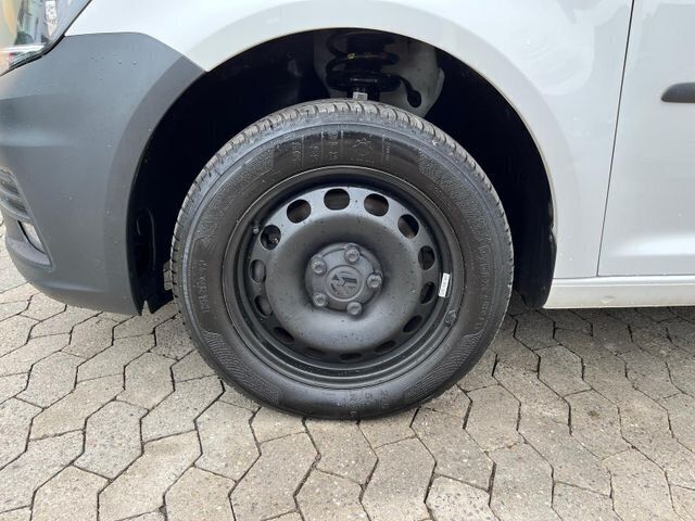 Gebraucht VW Caddy Trendline 122 PS (89 kW) 2020 Candyweiß Van / Kleinbus