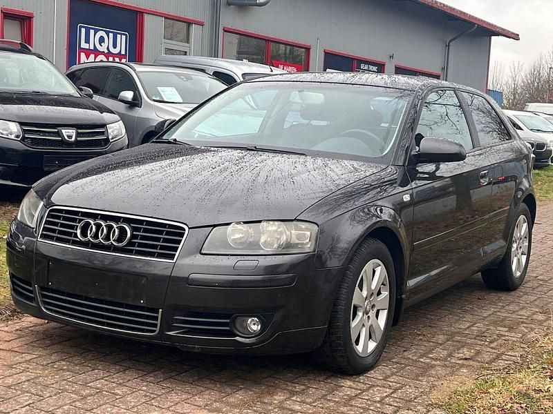 Gebraucht Audi A3 Ambition 140 PS (102 kW) 2005 Grau Kleinwagen
