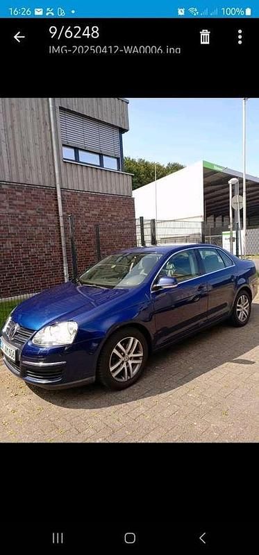 Blau Gebraucht 2006 VW Jetta Comfortline Limousine | 2.800 € (Fairer Preis) - Bild 1/4