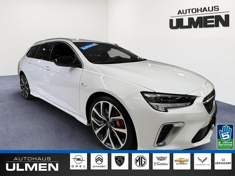 Usado Opel Insignia 230 HP (169 kW) 2022 Branco Carrinha