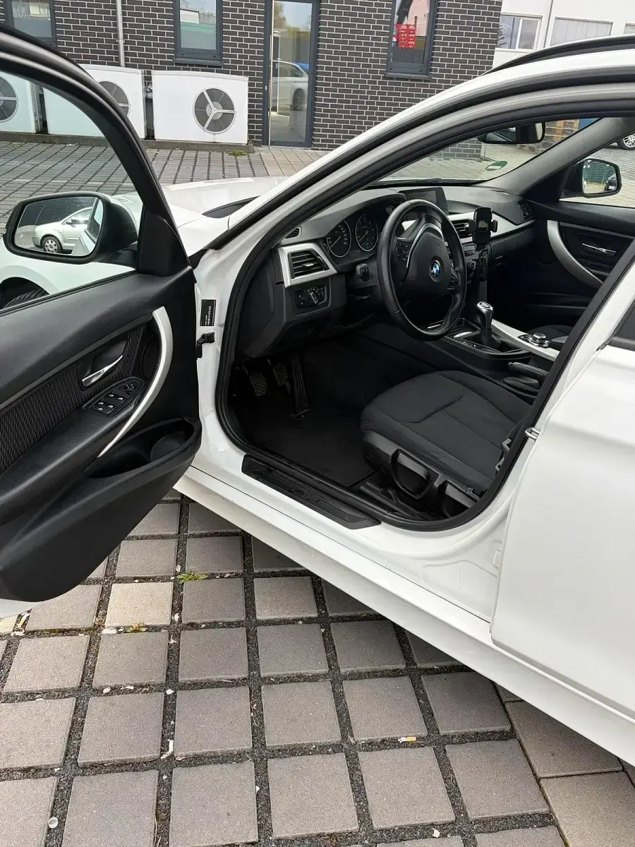 Gebraucht BMW 316 116 PS (85 kW) 2015 Weiß Kombi