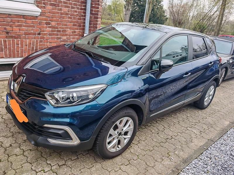 Gebraucht Renault Captur LIMITED 131 PS (96 kW) 2019 Blau SUV