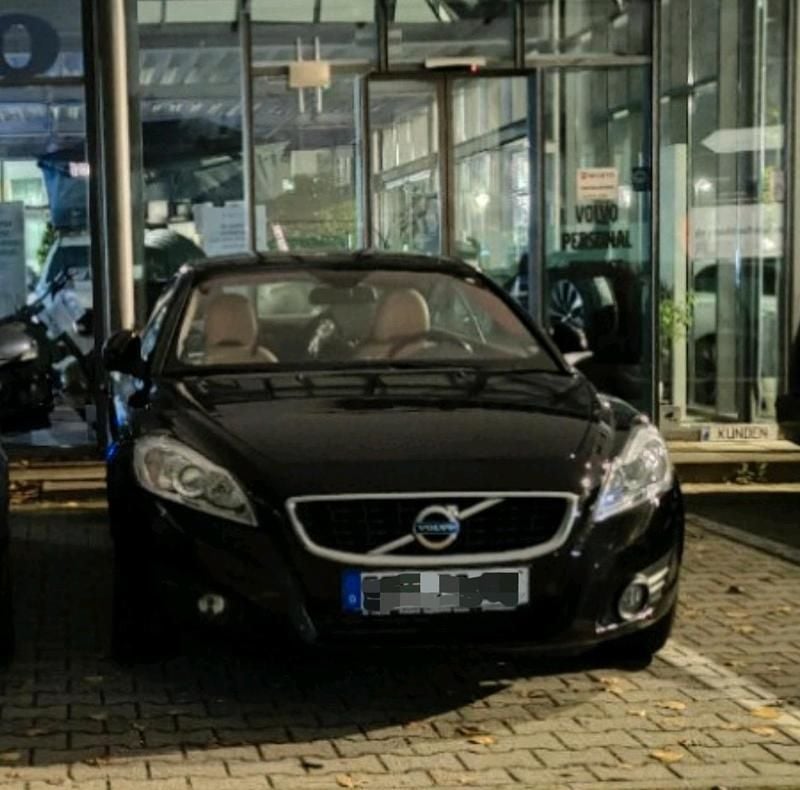Gebraucht Volvo C70 150 PS (110 kW) 2010 Schwarz Cabrio