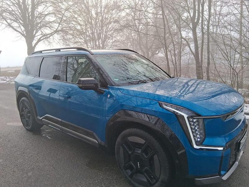 Gebraucht Kia EV9 283 kW (385 PS) 2025 Blau SUV