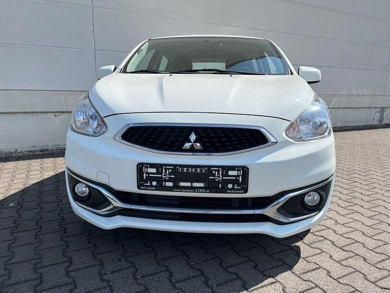 Gebraucht Mitsubishi Space Star 71 PS (52 kW) 2019 Islandweiss (s) Kleinwagen