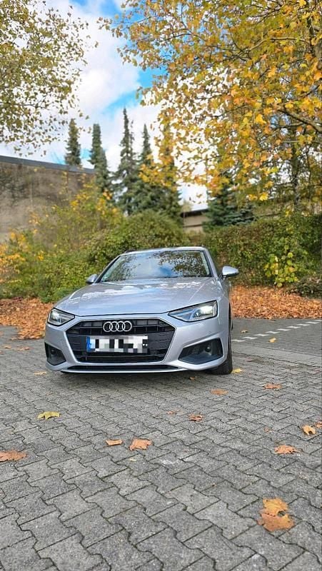 Gebraucht Audi A4 Business 163 PS (119 kW) 2020 Silber Limousine