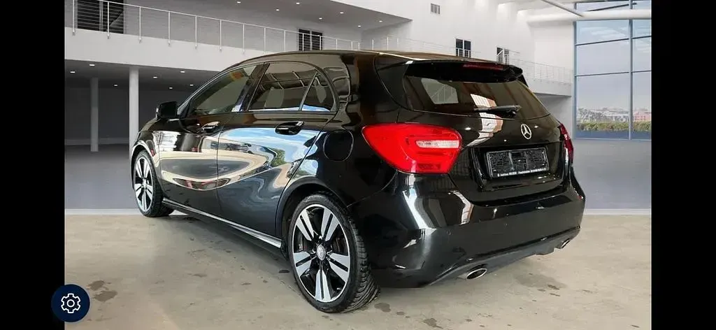 Gebraucht Mercedes A200 156 PS (114 kW) 2014 Schwarz Kleinwagen