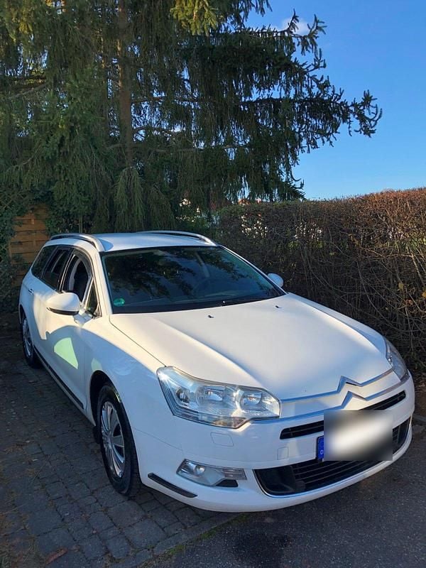 Weiß Gebraucht 2009 Citroën C5 Exclusive Kombi | 1.799 € (Guter Preis) - Bild 1/3