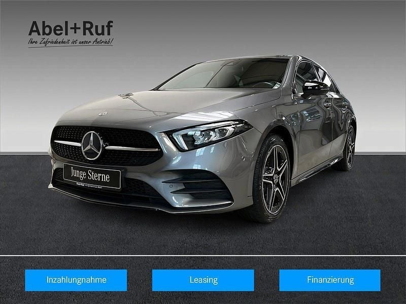 Lack mountaingrau (metallic) Gebraucht 2021 Mercedes A250 AMG Limousine | 25.479 € (Guter Preis) - Bild 1/4