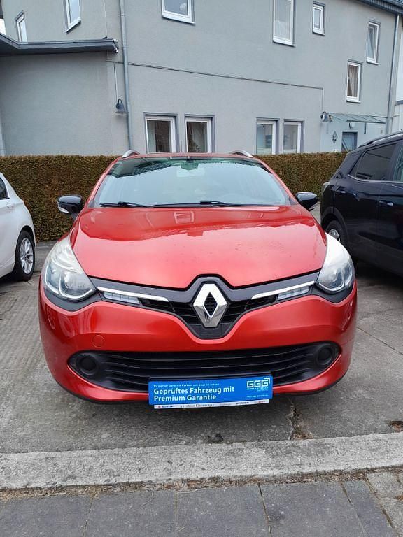 Gebraucht Renault Clio IV Dynamique 90 PS (66 kW) 2014 Rot Limousine