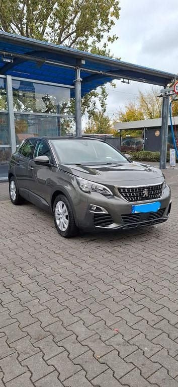 Gebraucht 2019 Peugeot 3008 Allure SUV | 12.450 € (Guter Preis) - Bild 1/4
