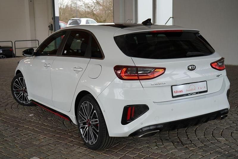 Gebraucht Kia Ceed GT GT 204 PS (150 kW) 2019 Weiss Limousine