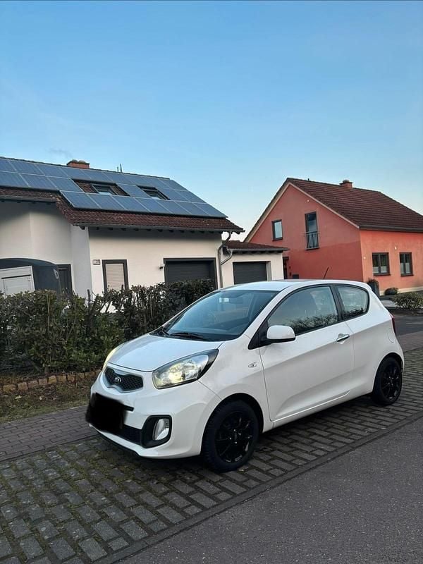 Weiß Gebraucht 2014 Kia Picanto Kleinwagen | 3.600 € (Guter Preis) - Bild 1/4