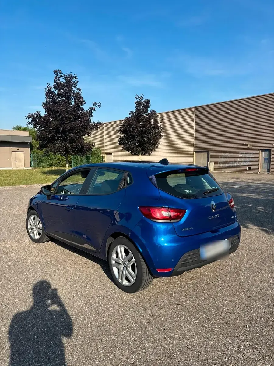 Gebraucht Renault Clio IV 75 PS (55 kW) 2017 Blau Kleinwagen