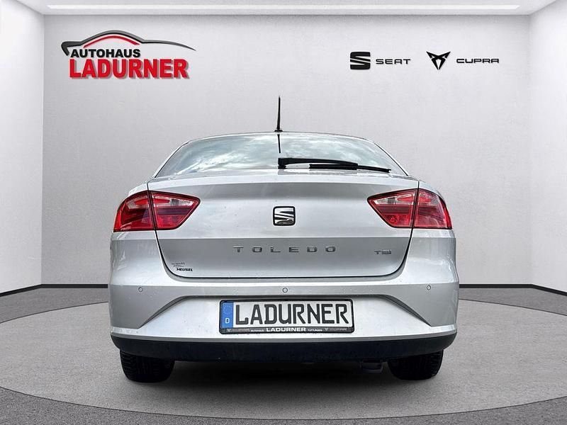 Gebraucht Seat Toledo Style Plus 110 PS (80 kW) 2017 Reflexsilber metallic Limousine