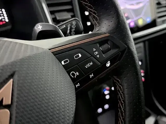 Usata Cupra Ateca 150 CV (110 kW) 2025 Bianco SUV