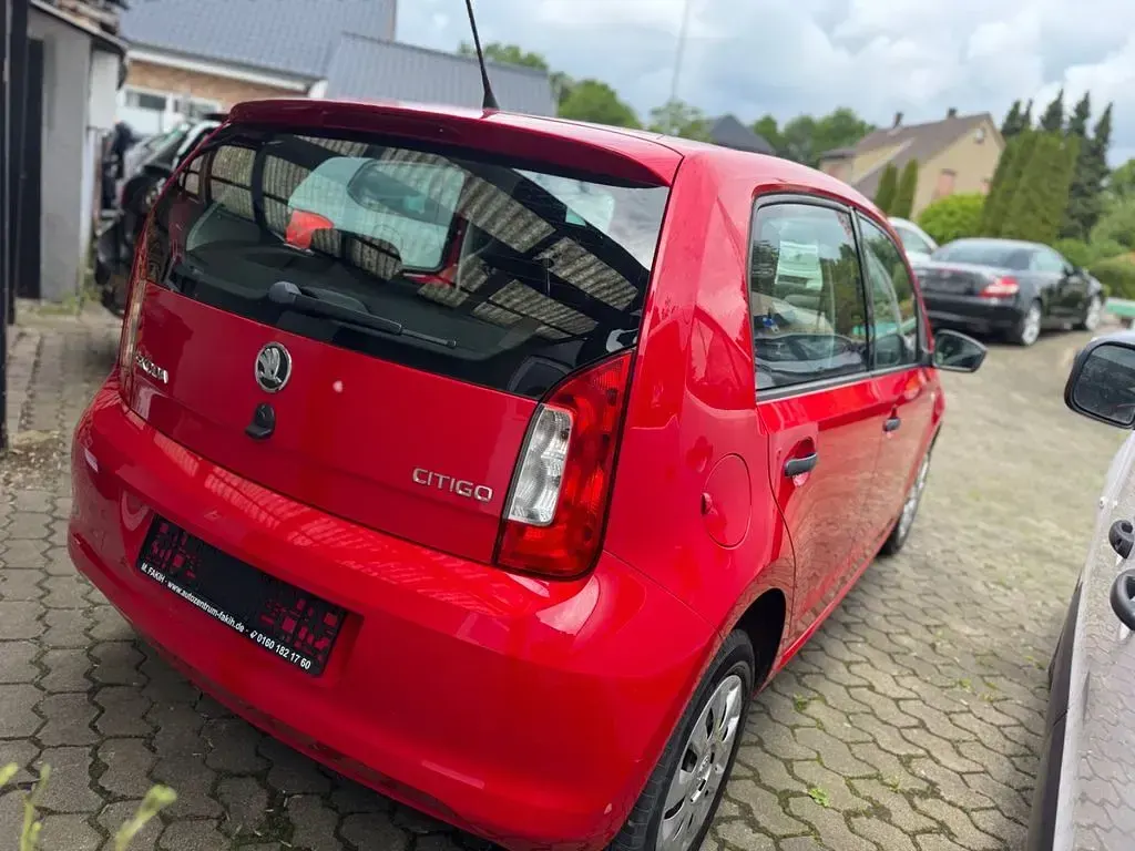 Gebraucht Skoda Citigo Active 60 PS (44 kW) 2014 Rot Kleinwagen