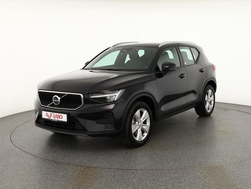 Schwarz Gebraucht 2024 Volvo XC40 Core SUV | 35.890 € (Guter Preis) - Bild 1/4