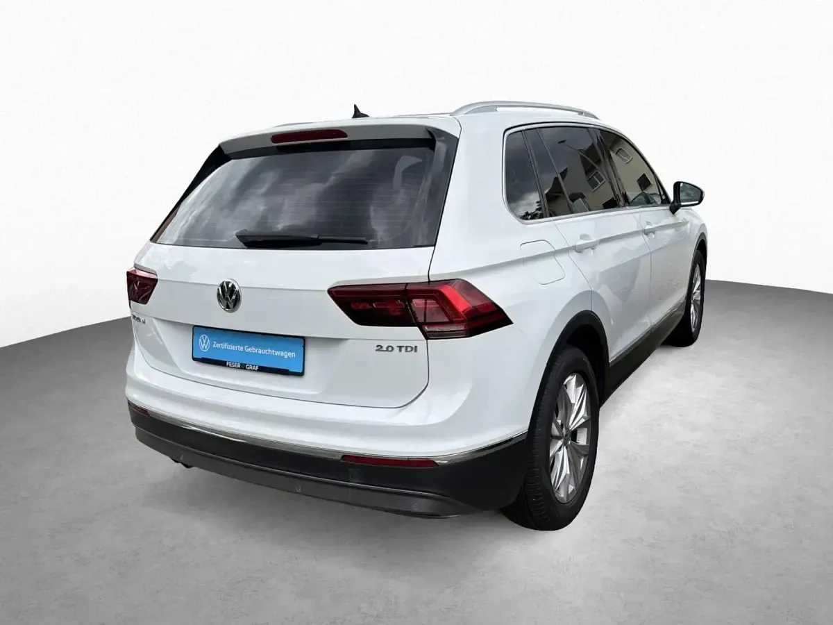 Gebraucht VW Tiguan Highline 150 PS (110 kW) 2017 Pure white SUV