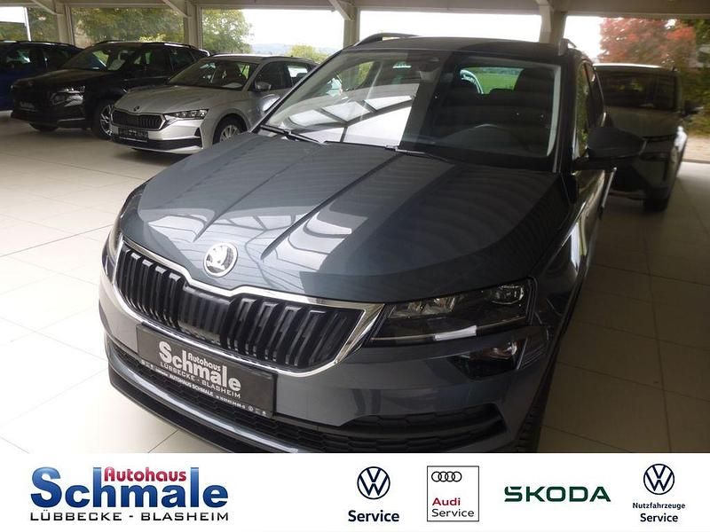 Quarzgrau metallic Gebraucht 2021 Skoda Karoq Clever SUV | 20.490 € (Fairer Preis) - Bild 1/4