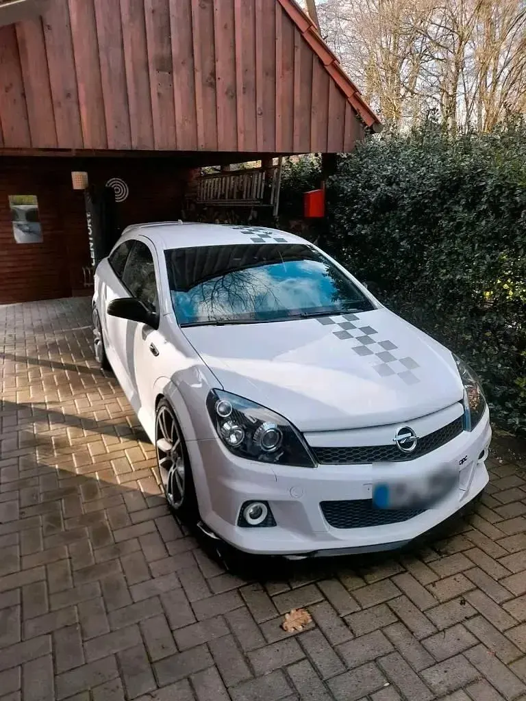 Gebraucht Opel Astra OPC 322 PS (236 kW) 2006 Weiß Kleinwagen