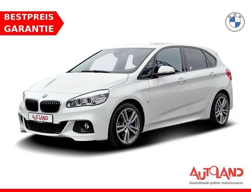Weiß Gebraucht 2018 BMW 220 M Sport Kombi | 21.990 € (Fairer Preis) - Bild 1/4