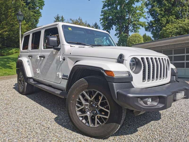 Weiß Gebraucht 2021 Jeep Wrangler Unlimited 80th Anniversary SUV | 51.000 € (Superpreis) - Bild 1/2