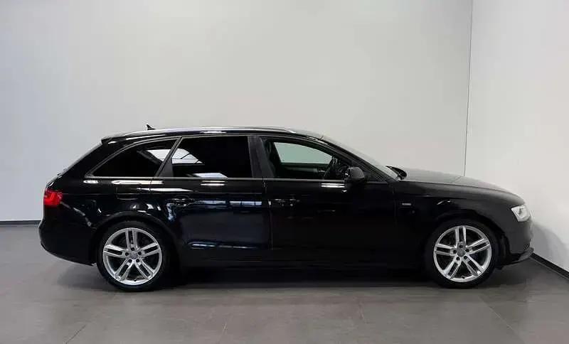 Gebraucht Audi A4 S-Line 177 PS (130 kW) 2015 Schwarz Kombi