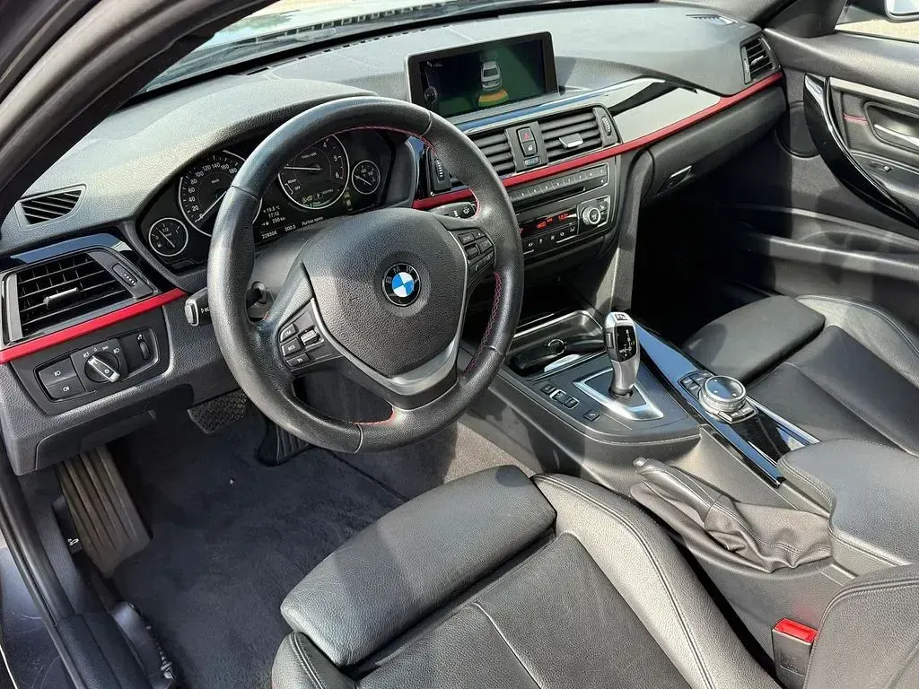 Gebraucht BMW 320 Efficient Dynamics 163 PS (119 kW) 2014 Grau Limousine