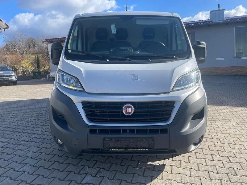 Gebraucht Fiat Ducato 130 PS (95 kW) 2016 Weiß Van