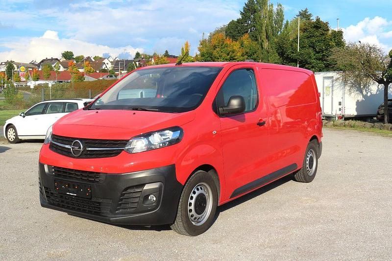 Rot Gebraucht 2021 Opel Vivaro Van | 17.850 € (Fairer Preis) - Bild 1/4