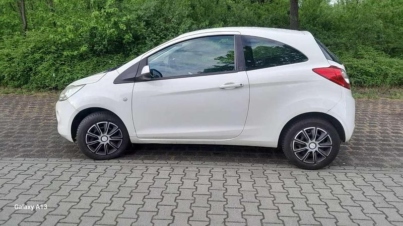 Gebraucht 2011 Ford Ka Kleinwagen | 2.200 € (Guter Preis) - Bild 1/4