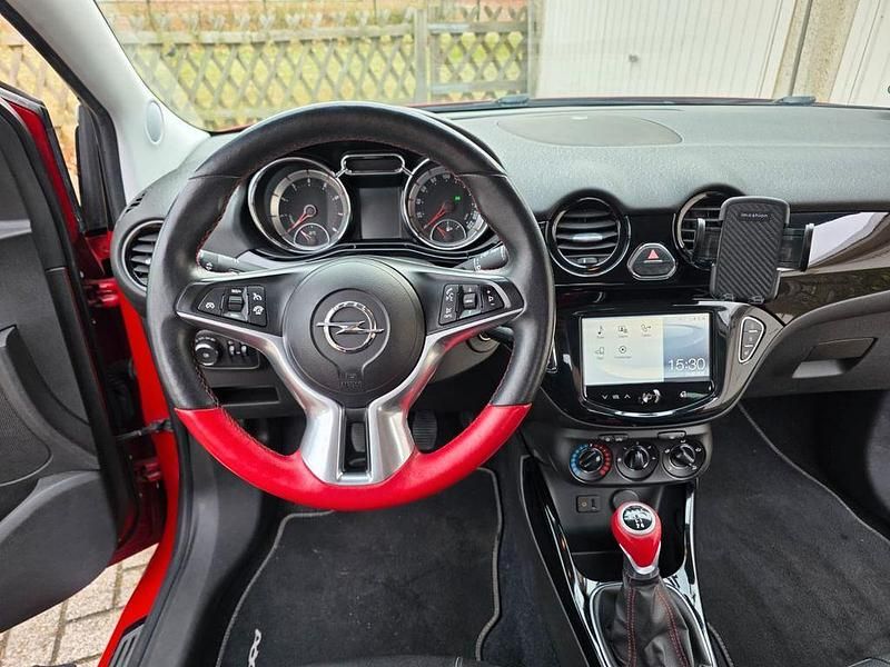 Gebraucht Opel Adam 87 PS (63 kW) 2014 Rot Kleinwagen