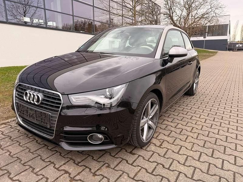 Gebraucht Audi A1 Ambition 86 PS (63 kW) 2011 Phantomschwarz perleffekt Kleinwagen