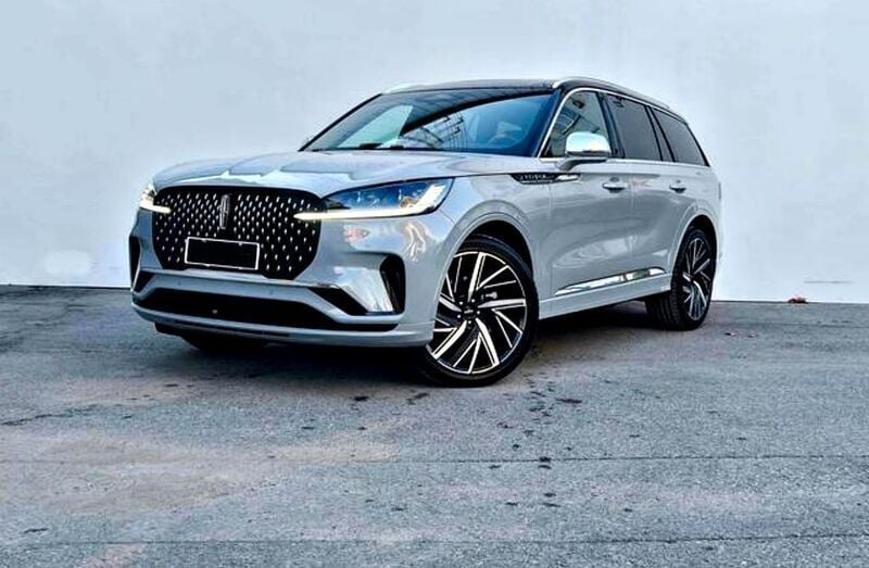 Gebraucht 2025 Lincoln Aviator SUV | 96.800 € - Bild 1/4