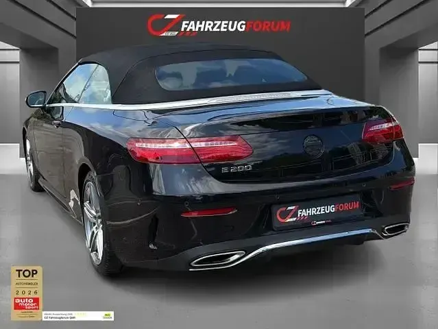 Gebraucht Mercedes E200 AMG 184 PS (135 kW) 2018 Obsidianschwarz  metalliclack Cabrio