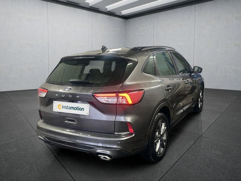 Gebraucht Ford Kuga ST-Line 150 PS (110 kW) 2023 Grau SUV