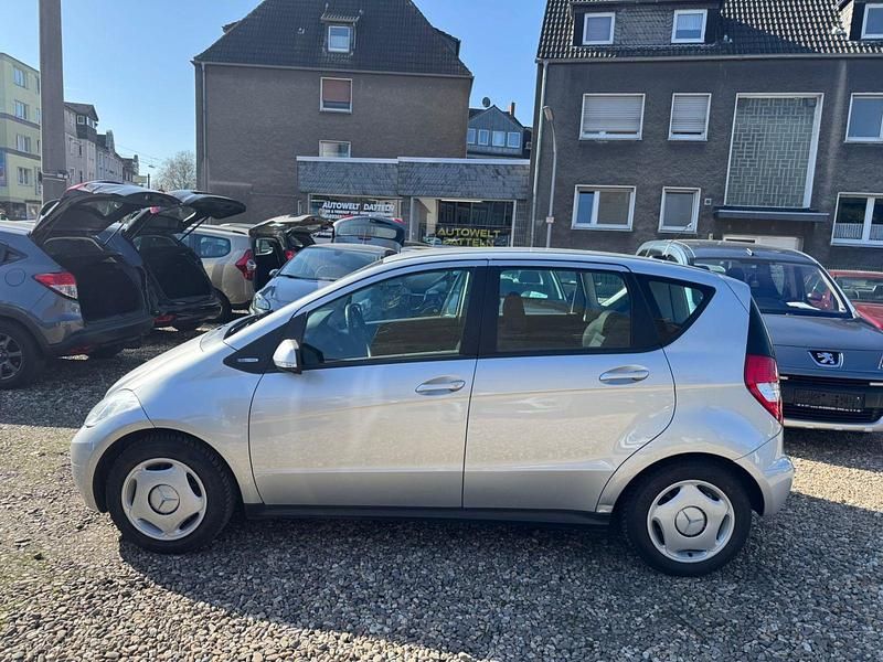 Gebraucht Mercedes A160 95 PS (69 kW) 2010 Silber Kleinwagen
