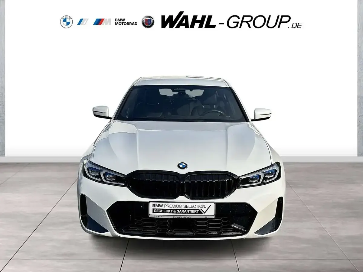 Gebraucht BMW 320 M Sport 190 PS (139 kW) 2025 Weiß Limousine