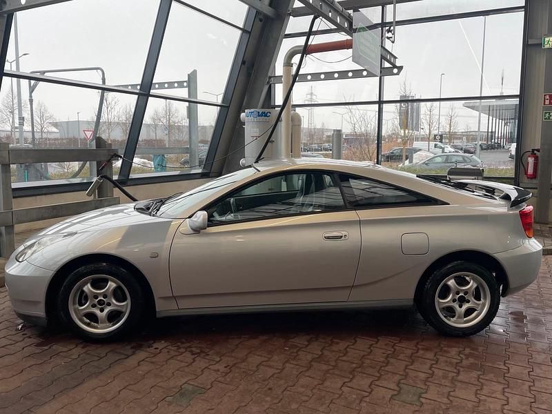 Gebraucht Toyota Celica T2 143 PS (105 kW) 2000 Silber Coupé