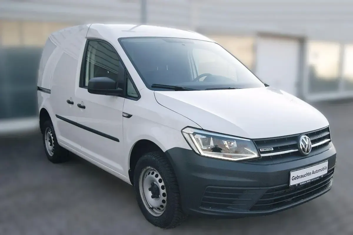 Gebraucht VW Caddy 122 PS (89 kW) 2021 Weiß Van / Kleinbus