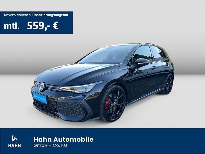 Grenadillschwarz metallic Gebraucht 2024 VW Golf VIII GTI Limousine | 40.990 € (Etwas zu teuer) - Bild 1/3
