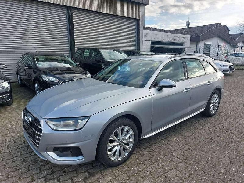 Gebraucht Audi A4 Advanced 204 PS (150 kW) 2020 Florettsilber metallic Kombi