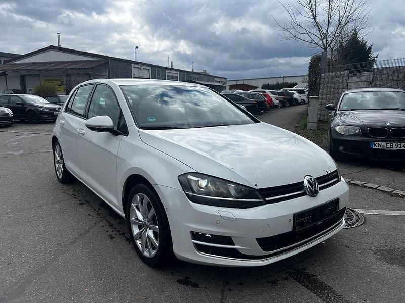 Gebraucht VW Golf VII Highline 150 PS (110 kW) 2012 Weiß Limousine