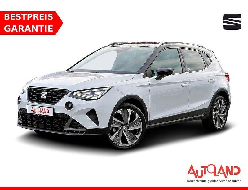Nevada weiss (metallic) Gebraucht 2022 Seat Arona FR SUV | 20.990 € (Fairer Preis) - Bild 1/4