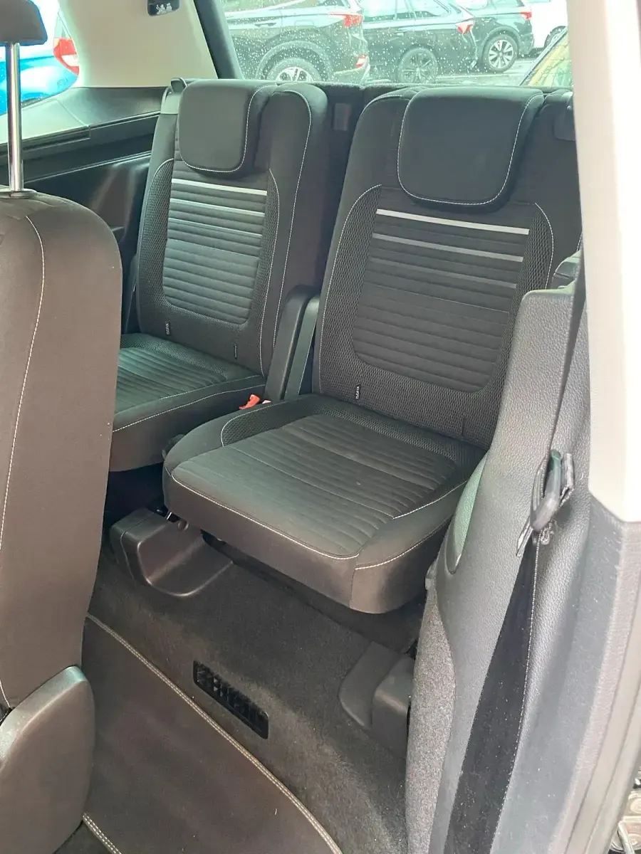 Gebraucht VW Sharan 140 PS (102 kW) 2014 Schwarz Van / Kleinbus