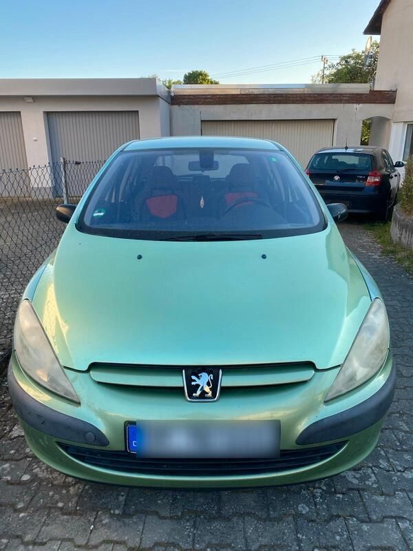 Grün Gebraucht 2001 Peugeot 307 Limousine | 300 € (Superpreis) - Bild 1/4