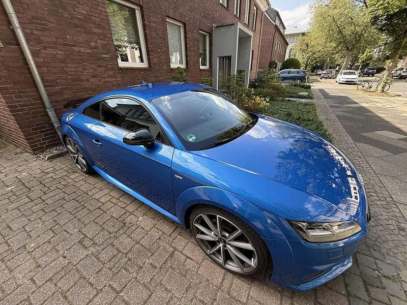 Gebraucht Audi TTS Competition 230 PS (169 kW) 2017 Blau Coupé