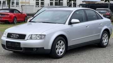 Grau Gebraucht 2001 Audi A4 Limousine | 2.690 € (Fairer Preis) - Bild 1/4